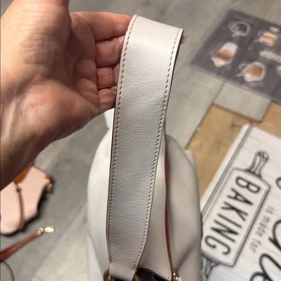 Dooney & Bourke Cream Leather Shoulder Crossbody with Gold Hardware - Picture 4 of 10